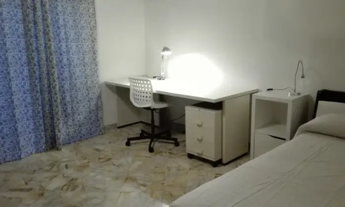 Rexer-CATANIA-ZONA-LINCOLN-CAMERE-SINGOLE-CAMERA-DA-LETTO