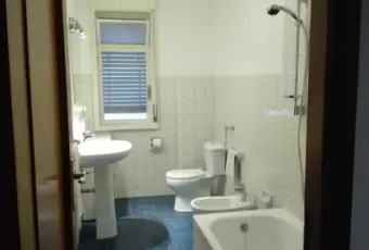 Rexer-CATANIA-ZONA-LINCOLN-CAMERE-SINGOLE-BAGNO
