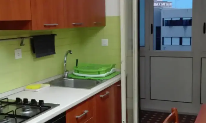Rexer-CATANIA-ZONA-LINCOLN-CAMERE-SINGOLE-CUCINA