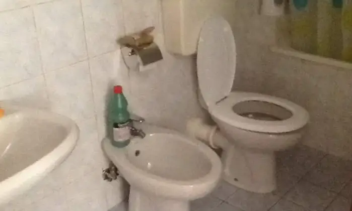 Rexer-Torino-Trilocale-con-ingresso-indipendente-BAGNO