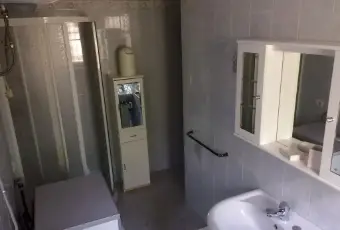 Rexer-Quartu-SantElena-Accogliente-appartamento-completamente-arredato-BAGNO