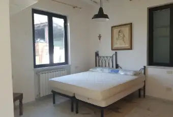 Rexer-Sarzana-VILLETTA-AD-USO-VACANZE-CAMERA-DA-LETTO