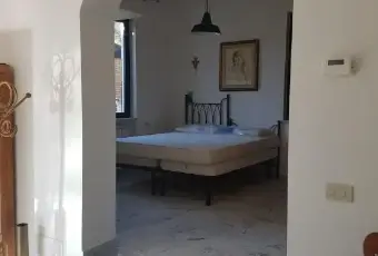 Rexer-Sarzana-VILLETTA-AD-USO-VACANZE-CAMERA-DA-LETTO