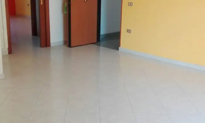 Rexer-Marano-di-Napoli-Fitto-casa-SALONE