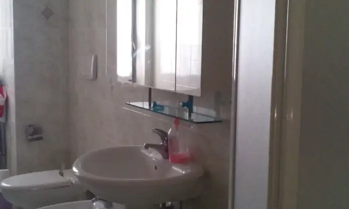 Rexer-FOGGIA-Appartamento-per-studentessestudenti-fuori-sede-BAGNO