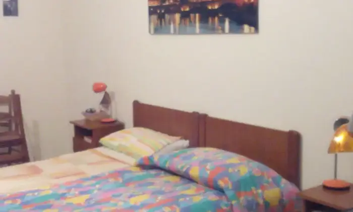 Rexer-FOGGIA-Appartamento-per-studentessestudenti-fuori-sede-CAMERA-DA-LETTO