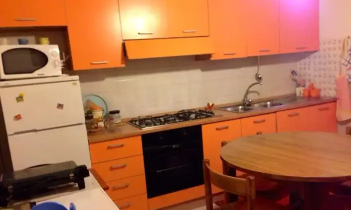 Rexer-Rende-Stanza-singola-o-doppia-CUCINA