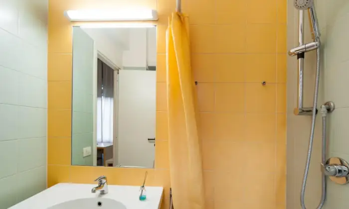 Rexer-Roma-Stanza-singola-con-bagno-privato-in-camera-BAGNO
