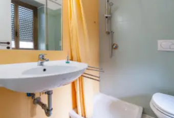 Rexer-Roma-Stanza-singola-con-bagno-privato-in-camera-BAGNO