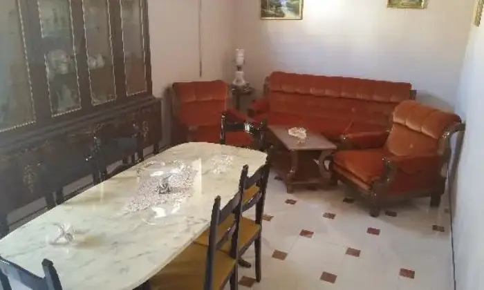 Rexer-Enna-Appartamento-ristrutturato-SALONE