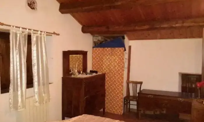 Rexer-San-Fili-Appartamento-storico-vista-sulla-sila-CAMERA-DA-LETTO