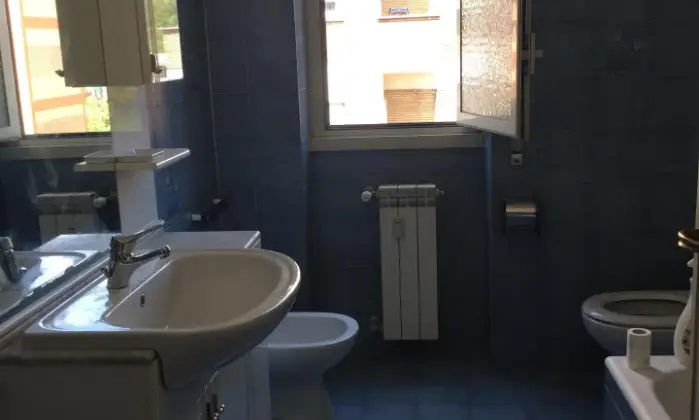Rexer-roma-Stanza-per-studenti-unint-roma-tre-CAMERA-DA-LETTO