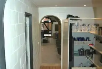 Rexer-Roma-Affitto-locale-Ingresso