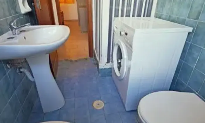 Rexer-Falerna-Affitto-di-trilocale-in-contrada-Petraro-Falerna-BAGNO