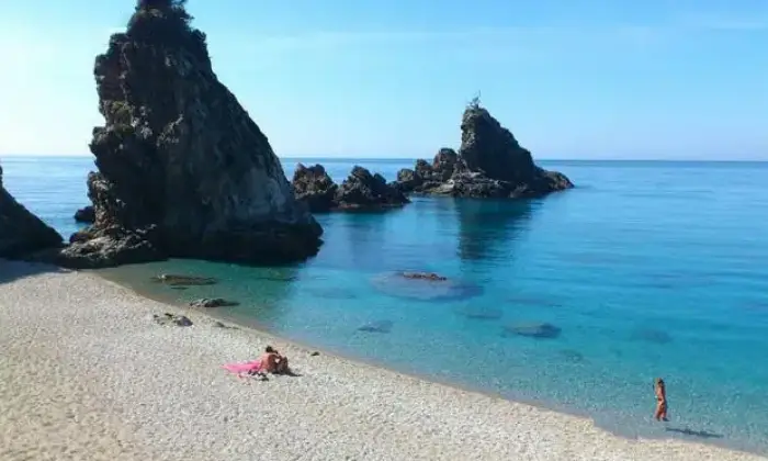 Rexer-Palmi-Appartamento-al-centro-del-paese-ALTRO