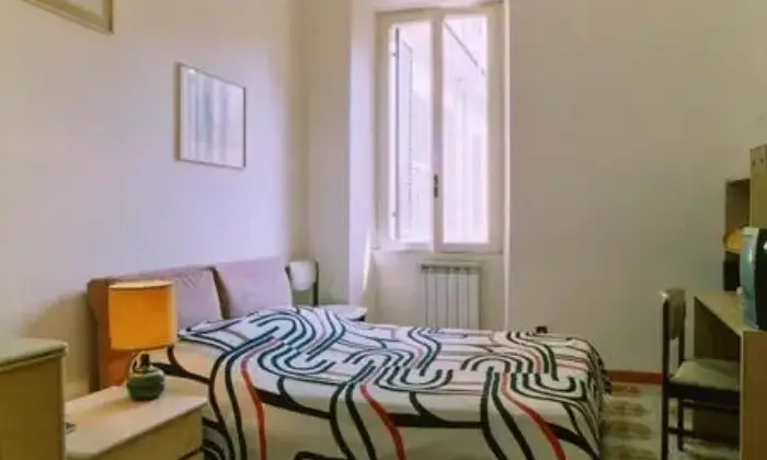 Rexer-Roma-Quadrilocale-luminoso-CAMERA-DA-LETTO