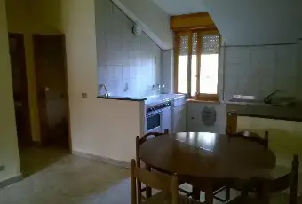 Rexer-Spezzano-della-Sila-Appartamento-Camigliatello-secondo-piano-CUCINA
