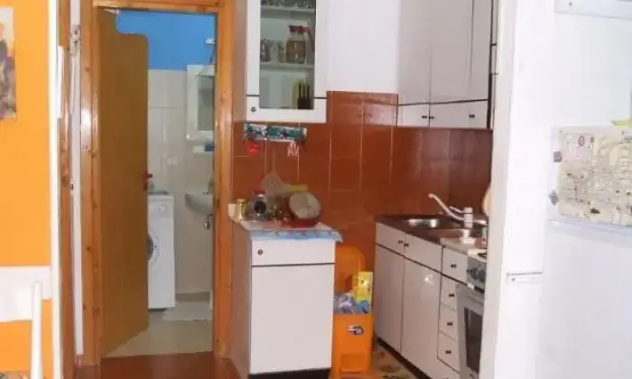 Rexer-Scalea-Appartamento-a-Scalea-CUCINA