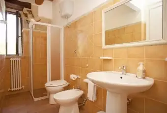 Rexer-Montelparo-Casa-vacanza-posti-letto-BAGNO