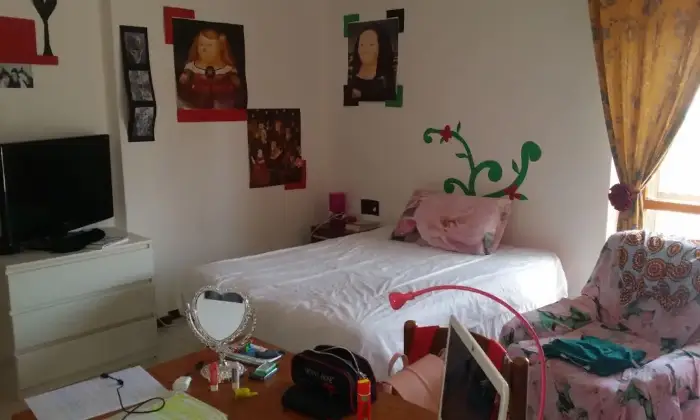 Rexer-Pescara-Camere-per-studentesse-CAMERA-DA-LETTO