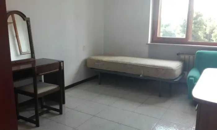 Rexer-Pescara-Camere-per-studentesse-CAMERA-DA-LETTO