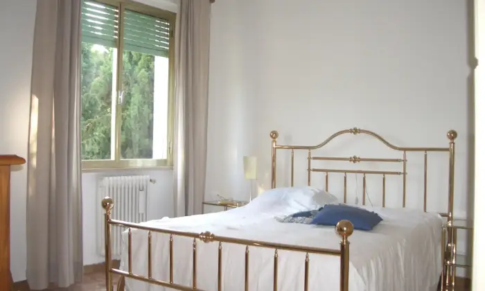 Rexer-Pisa-Camere-singole-CAMERA-DA-LETTO
