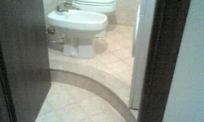 Rexer-Vibo-Valentia-Bilocale-arredato-BAGNO