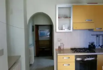 Rexer-Atessa-Ampio-appartamento-CUCINA