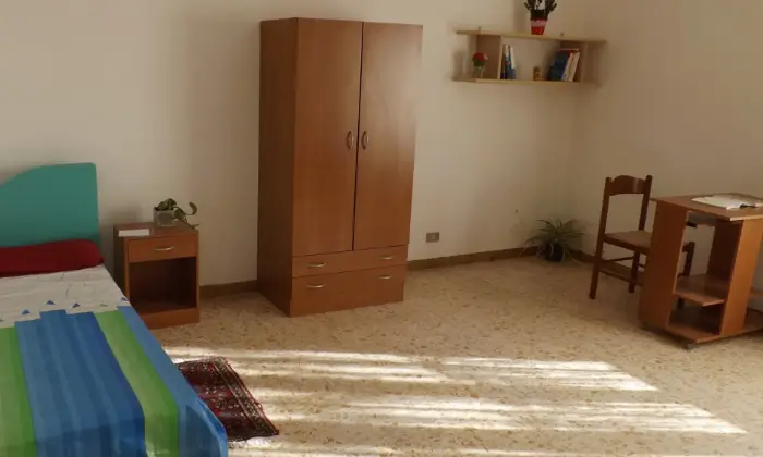 Rexer-Reggio-di-Calabria-Camere-per-studentesselavoratrici-CAMERA-DA-LETTO