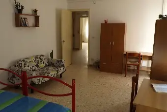 Rexer-Reggio-di-Calabria-Camere-per-studentesselavoratrici-CAMERA-DA-LETTO