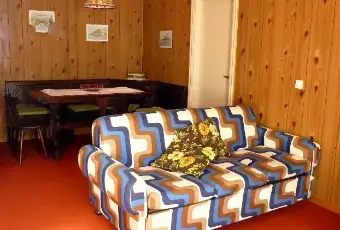 Rexer-Lucoli-Trilocale-arredato-SALONE