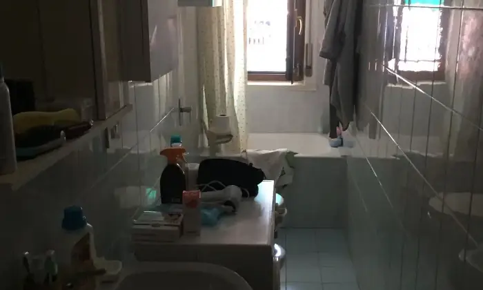 Rexer-Borghetto-Santo-Spirito-Bilocale-arredato-BAGNO