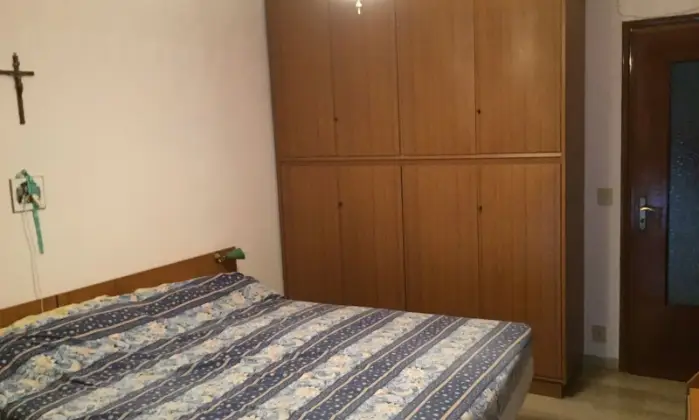 Rexer-Borghetto-Santo-Spirito-Bilocale-arredato-CAMERA-DA-LETTO