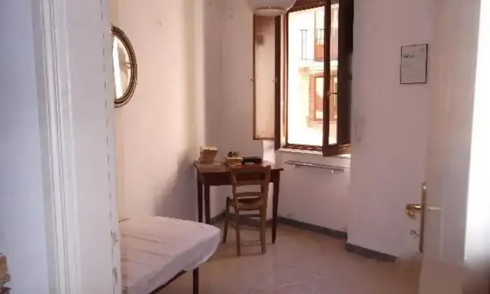 Rexer-Morrone-del-Sannio-Immobile-su-livelli-CAMERA-DA-LETTO