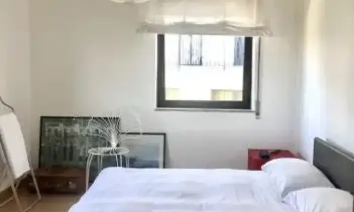 Rexer-Napoli-Trilocale-residenziale-CAMERA-DA-LETTO