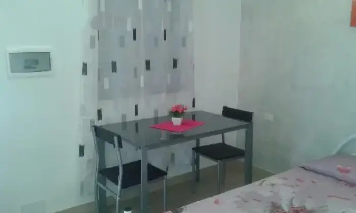 Rexer-Villaputzu-Monolocale-per-lavoratori-CAMERA-DA-LETTO