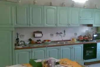 Rexer-Tornolo-Trilocale-ristrutturato-CUCINA