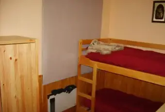 Rexer-San-Massimo-Trilocale-arredato-CAMERA-DA-LETTO