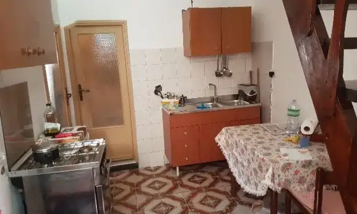 Rexer-Alghero-Appartamento-per-studenti-CUCINA