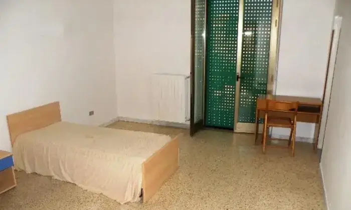Rexer-Campobasso-Camera-per-studenti-CAMERA-DA-LETTO
