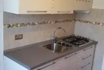 Rexer-Gosaldo-Bilocale-ristrutturato-CUCINA