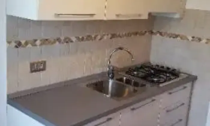 Rexer-Gosaldo-Bilocale-ristrutturato-CUCINA