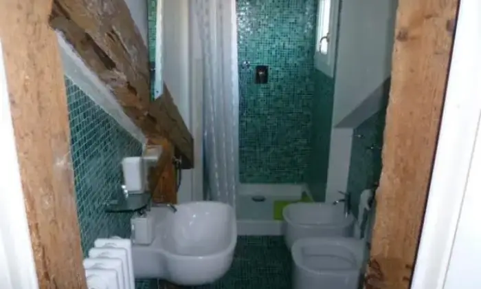 Rexer-Venezia-Mansarda-splendida-vista-BAGNO