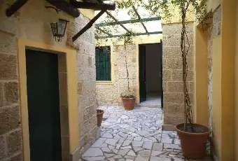 Rexer-Brindisi-Locale-uso-commercialeufficio-ESTERNO