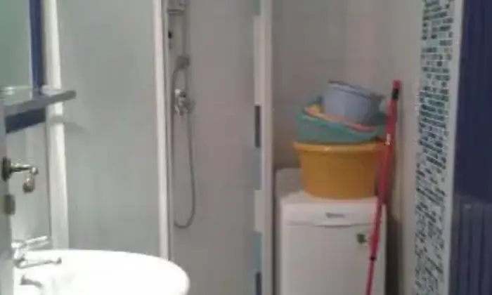 Rexer-Foggia-Posto-letto-per-studentilavoratori-BAGNO