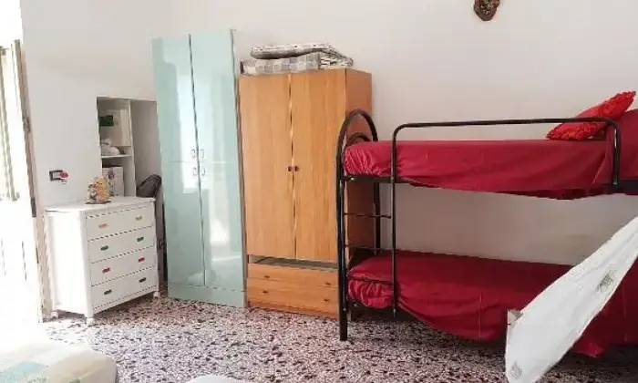Rexer-Alliste-Bilocale-arredato-vicino-al-mare-CAMERA-DA-LETTO
