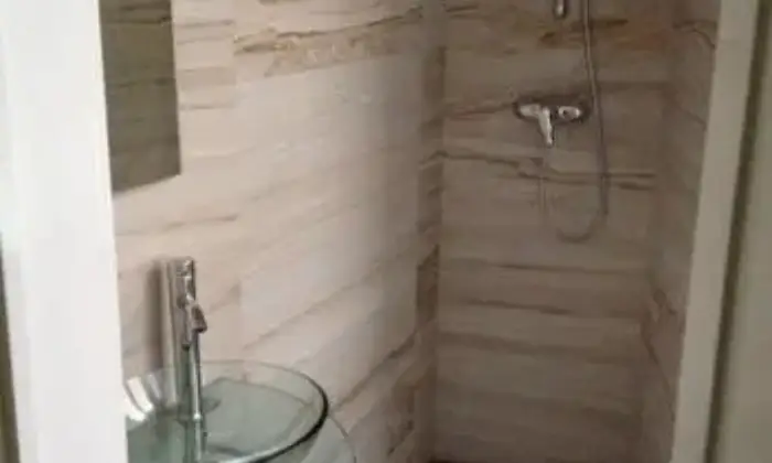 Rexer-Brindisi-Bilocale-centralissimo-BAGNO