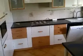 Rexer-Ancona-Quadrilocale-per-studenti-CUCINA