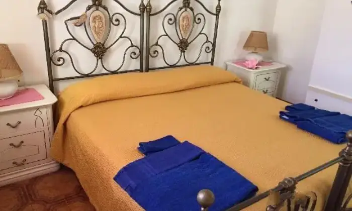 Rexer-Maruggio-Grazioso-bilocale-CAMERA-DA-LETTO