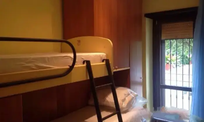Rexer-Anzio-Villino-ristrutturato-CAMERA-DA-LETTO